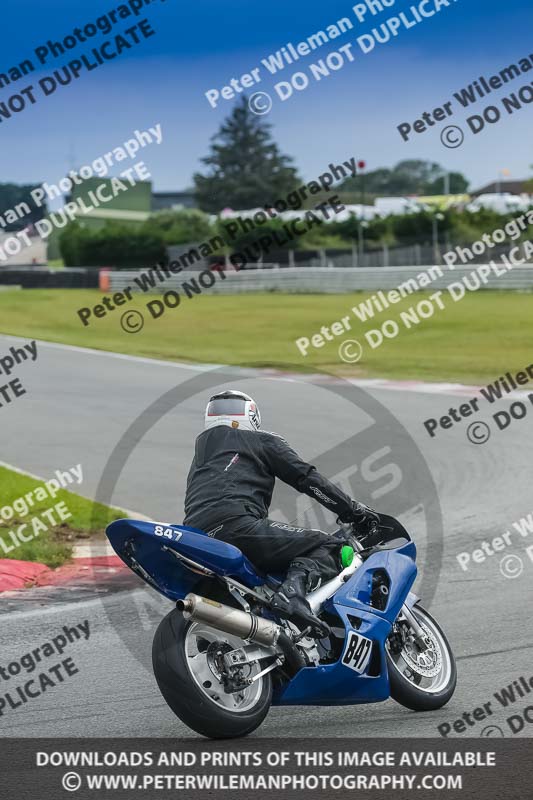 enduro digital images;event digital images;eventdigitalimages;no limits trackdays;peter wileman photography;racing digital images;snetterton;snetterton no limits trackday;snetterton photographs;snetterton trackday photographs;trackday digital images;trackday photos